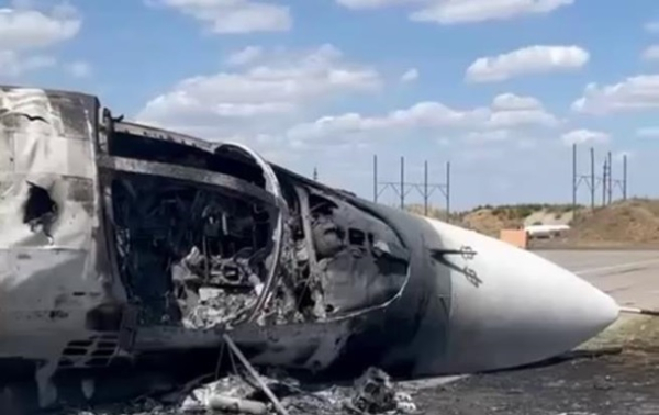 Появились кадры уничтоженного Су-34 в Морозовске Появились кадры уничтоженного Су-34 в Морозовске
