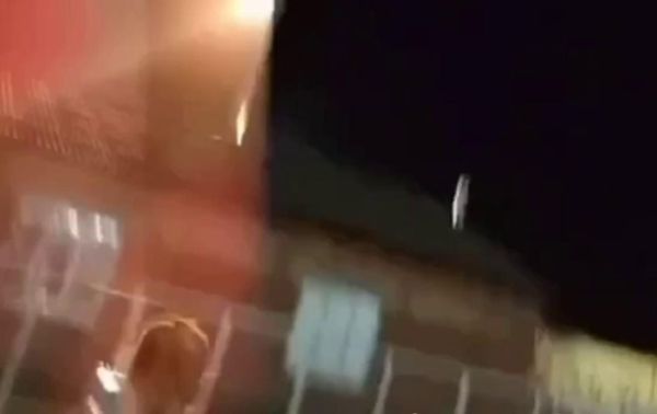 Появилось видео атаки БпЛА на Морозовск в РФ Появилось видео атаки БпЛА на Морозовск в РФ