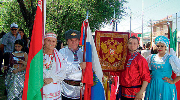 Политика, культура и не только: как живёт русская диаспора в Белоруссии Политика, культура и не только: как живёт русская диаспора в Белоруссии