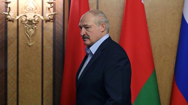 Политолог рассказал, когда Лукашенко закончит свою «двойную игру» Политолог рассказал, когда Лукашенко закончит свою «двойную игру»
