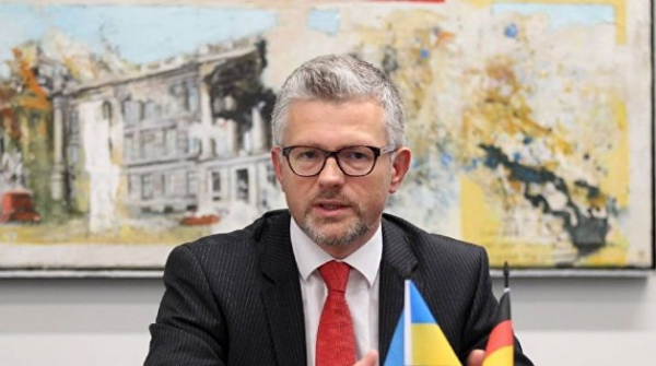 Посол Украины в Германии недоволен реакцией ФРГ на применение беспилотника в Донбассе Посол Украины в Германии недоволен реакцией ФРГ на применение беспилотника в Донбассе