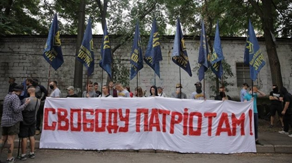«Повысил акции». Эксперт о том, что в ближайшее время предпримет Билецкий и «Нацкорпус» «Повысил акции». Эксперт о том, что в ближайшее время предпримет Билецкий и «Нацкорпус»