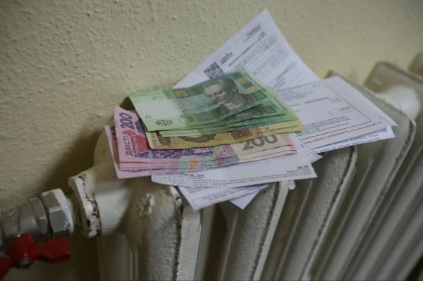 Правительство должно выплатить 26 млрд грн тепловикам в обмен на согласие не повышать тарифы на тепло – ассоциация "Укртеплокомунэнерго"
Правительство должно выплатить 26 млрд грн тепловикам в обмен на согласие не повышать тарифы на тепло – ассоциация "Укртеплокомунэнерго"