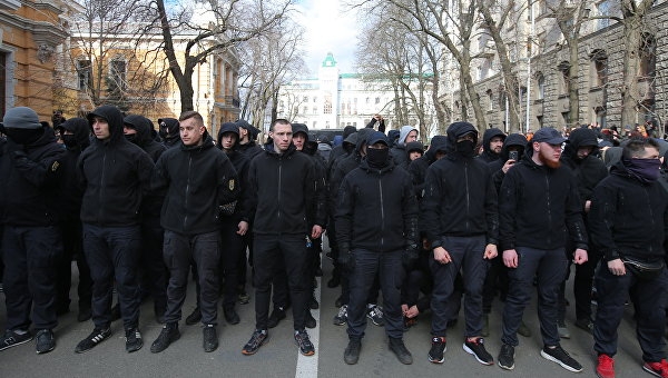 Праворадикалы на местных выборах не прошли, но показали хорошие перспективы Праворадикалы на местных выборах не прошли, но показали хорошие перспективы