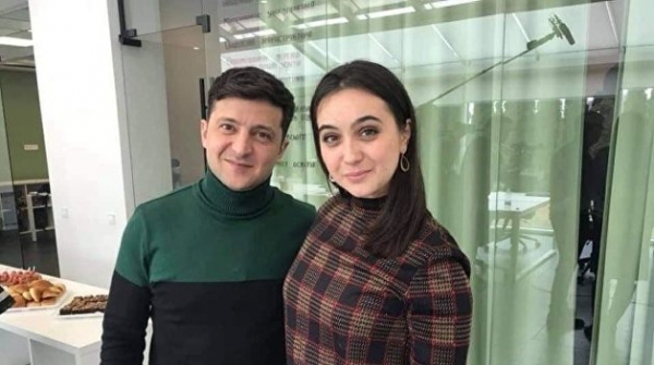 Пресс-секретарь Зеленского объяснила, для чего оппозиция готовит импичмент президенту Пресс-секретарь Зеленского объяснила, для чего оппозиция готовит импичмент президенту