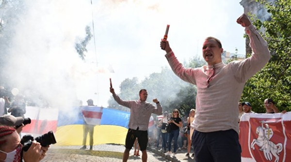 Претензий много. Кого в Белоруссии поддержали украинские националисты