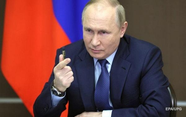 Привился Путин. Назальная вакцина от COVIDСюжет Привился Путин. Назальная вакцина от COVIDСюжет