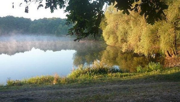 Призрак полковника, светящаяся поляна и бездонное озеро: загадочные места Украины Призрак полковника, светящаяся поляна и бездонное озеро: загадочные места Украины