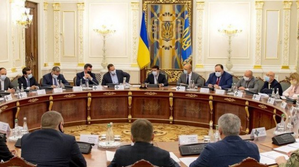 &laquo;Продайте собаку&raquo;. На заседании СНБО рассмотрят вопрос тарифов