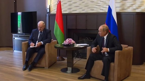 Прорыв или дежавю? Путин и Лукашенко снова встретились в Сочи, и снова «без комментариев» Прорыв или дежавю? Путин и Лукашенко снова встретились в Сочи, и снова «без комментариев»