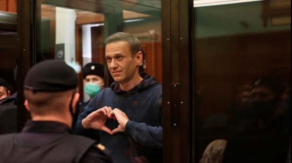 Протесты пойдут на спад. СМИ о суде над НавальнымСюжет Протесты пойдут на спад. СМИ о суде над НавальнымСюжет