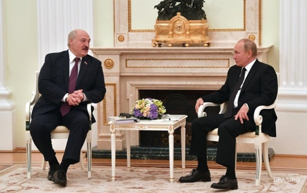 Путин и Лукашенко согласовали "союзные" программы Путин и Лукашенко согласовали "союзные" программы