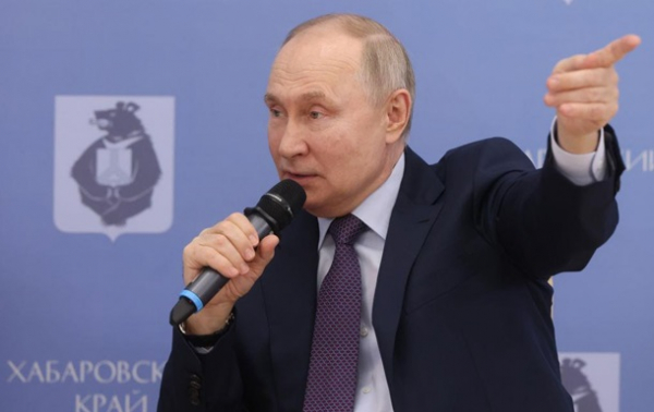 Путин назвал экономику России "номер один" в Европе Путин назвал экономику России "номер один" в Европе