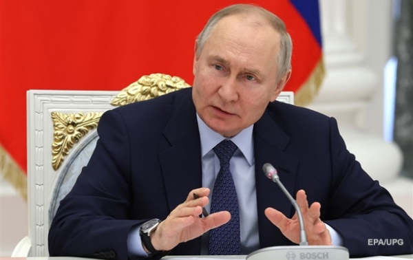 Путин об авиасообщении с Грузией: Ждал благодарности, а они подняли бучу Путин об авиасообщении с Грузией: Ждал благодарности, а они подняли бучу
