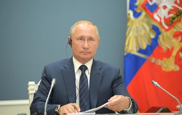 Путин отреагировал на результаты референдума в РФ Путин отреагировал на результаты референдума в РФ