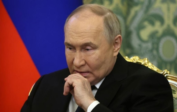 Путин перестал летать в Сочи, потому что боится атак дронов Украины - росСМИ Путин перестал летать в Сочи, потому что боится атак дронов Украины - росСМИ