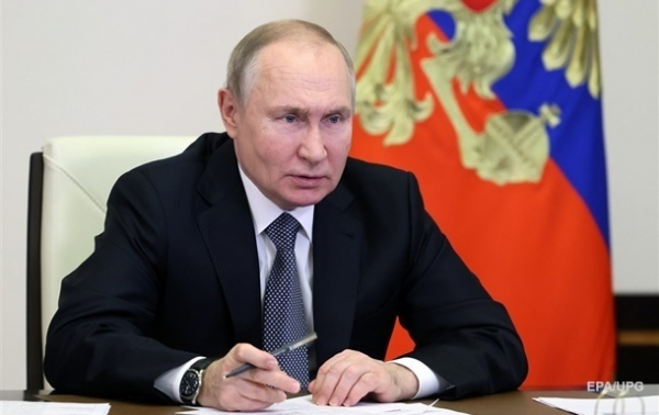 Путин подписал указ о призыве в армию 130 тысяч россиян Путин подписал указ о призыве в армию 130 тысяч россиян