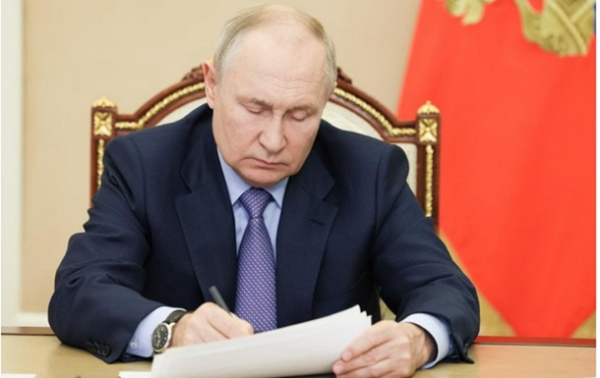 Путин подписал указ о возможности "обмена" замороженных активов Путин подписал указ о возможности "обмена" замороженных активов