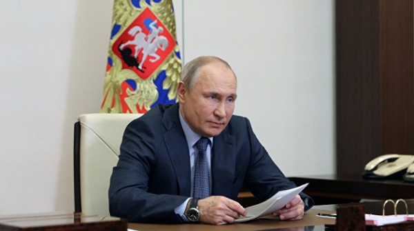 Путин провёл красные линии в отношениях с Украиной Путин провёл красные линии в отношениях с Украиной
