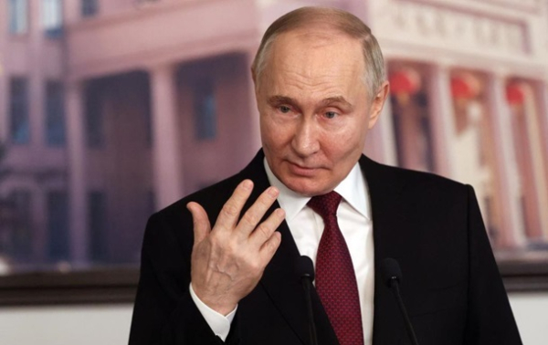 Путин сделал заявление о выводе войск с Украины Путин сделал заявление о выводе войск с Украины