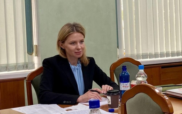 Путин уволил Поклонскую из Россотрудничества Путин уволил Поклонскую из Россотрудничества