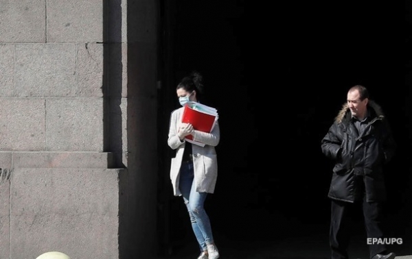 Работодатели задолжали украинцам три млрд гривен Работодатели задолжали украинцам три млрд гривен
