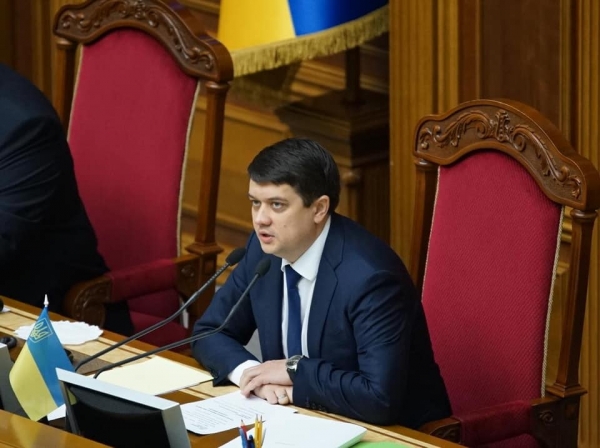 Разумков о блокировке "112 Украина", NewsOne и ZIK: Санкции против каналов – это плохо, несмотря на то, чьи они
Разумков о блокировке "112 Украина", NewsOne и ZIK: Санкции против каналов – это плохо, несмотря на то, чьи они