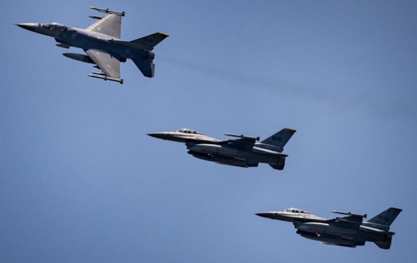 РФ изменила тактику обстрелов, опасаясь прибытия F-16 - британская разведка РФ изменила тактику обстрелов, опасаясь прибытия F-16 - британская разведка