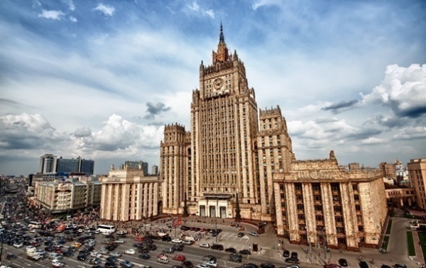 Россия объявила о высылке пятерых сотрудников посольства Польши Россия объявила о высылке пятерых сотрудников посольства Польши