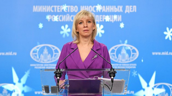 Россия уменьшает численность персонала своего посольства на Украине Россия уменьшает численность персонала своего посольства на Украине