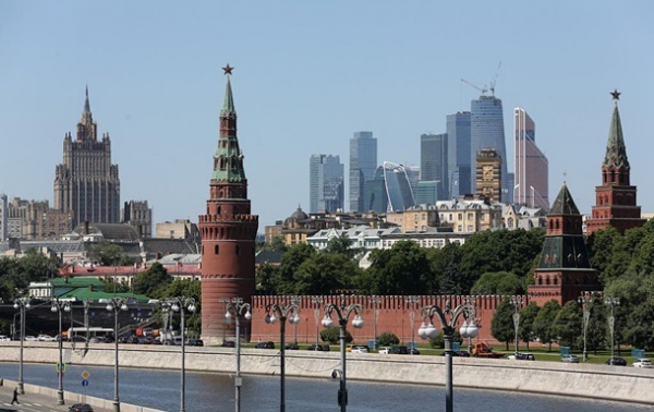 Россия внесла Коломойского в список "террористов" Россия внесла Коломойского в список "террористов"