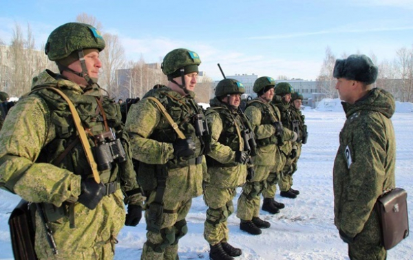Россия завершила проверку боеготовности тысяч военных у границ Украины Россия завершила проверку боеготовности тысяч военных у границ Украины