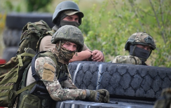 Российские военные обстреляли гражданский автомобиль на Курщине - соцсети Российские военные обстреляли гражданский автомобиль на Курщине - соцсети
