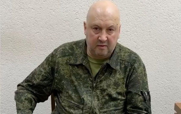 РосСМИ назвали фамилию преемника исчезнувшего Суровикина РосСМИ назвали фамилию преемника исчезнувшего Суровикина