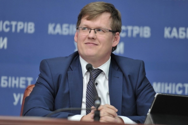 Розенко о заявлении Кулебы о "токсичности" дела "Мотор Сич": Просто уберите руки от законной сделки частных компаний
Розенко о заявлении Кулебы о "токсичности" дела "Мотор Сич": Просто уберите руки от законной сделки частных компаний