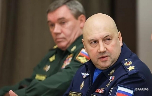 С сайта Минобороны РФ исчезла информация о Суровикине С сайта Минобороны РФ исчезла информация о Суровикине