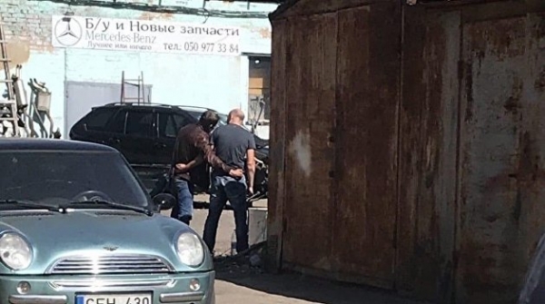 Сезон захвата заложников на Украине продолжается. Кто такой «полтавский террорист» Роман Скрипник Сезон захвата заложников на Украине продолжается. Кто такой «полтавский террорист» Роман Скрипник