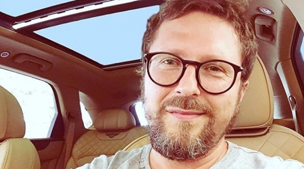 Шарий сравнил работников офиса Зеленского с безголовыми курами Шарий сравнил работников офиса Зеленского с безголовыми курами