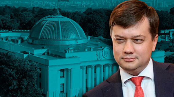 Сила против Зеленского. Разумков идет в партийные «фюреры» Сила против Зеленского. Разумков идет в партийные «фюреры»