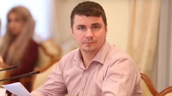 «След от удушения». За что могли убить депутата Рады, критиковавшего окружение Зеленского «След от удушения». За что могли убить депутата Рады, критиковавшего окружение Зеленского
