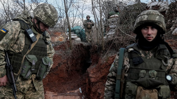 Сложили оружие после отказа британских гранатомётов. Хроника событий на Украине в ночь на 25 февраля Сложили оружие после отказа британских гранатомётов. Хроника событий на Украине в ночь на 25 февраля