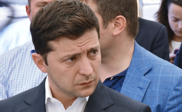 "Слуга народа" Зеленского уступила свое лидерство в рейтингах ОПЗЖ Медведчука, – Зубченко
"Слуга народа" Зеленского уступила свое лидерство в рейтингах ОПЗЖ Медведчука, – Зубченко