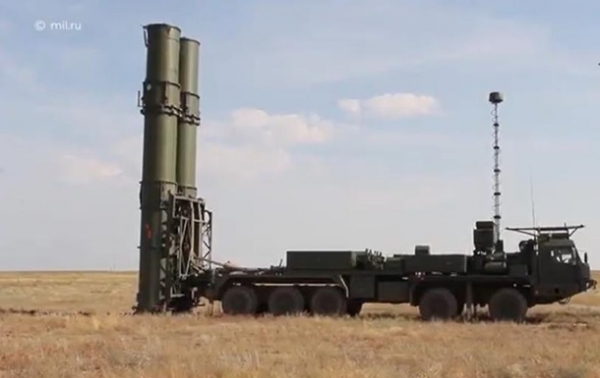 СМИ узнали о первом контракте на российскую зенитную систему С-500 СМИ узнали о первом контракте на российскую зенитную систему С-500