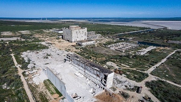 Снести или оставить? Почему власти Крыма решили избавиться от АЭС в Щелкино