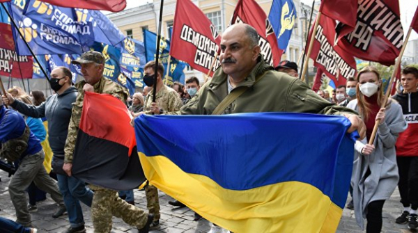 Суздальцев: Украину не удовлетворит даже передача Кубани и Ростова Суздальцев: Украину не удовлетворит даже передача Кубани и Ростова