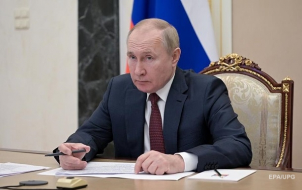 "Тяжелый сюжет": у Путина есть варианты при ухудшении обстановки с Украиной "Тяжелый сюжет": у Путина есть варианты при ухудшении обстановки с Украиной