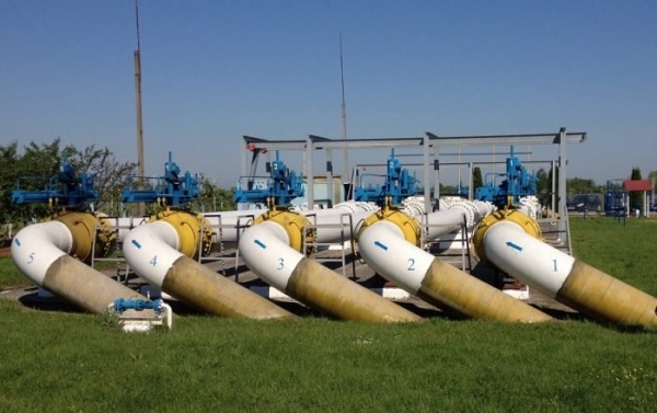 Транзит российского газа через Украину сократился почти в два раза
Транзит российского газа через Украину сократился почти в два раза