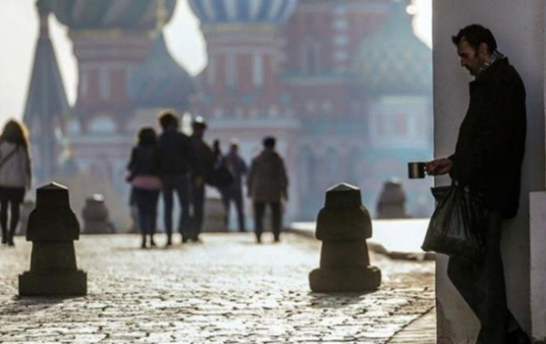 Треть россиян боятся нищеты из-за войны в Украине – опрос Треть россиян боятся нищеты из-за войны в Украине – опрос