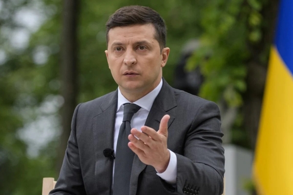 У Зеленского отреагировали на обвинение Лукашенко о вмешательстве Украины в политическую жизнь страны
У Зеленского отреагировали на обвинение Лукашенко о вмешательстве Украины в политическую жизнь страны