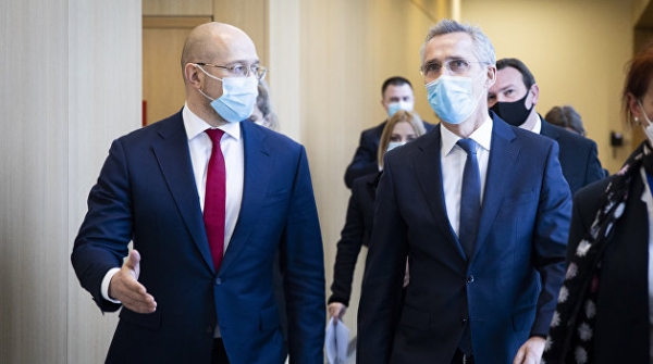 Украина: извилистый путь в НАТО Украина: извилистый путь в НАТО
